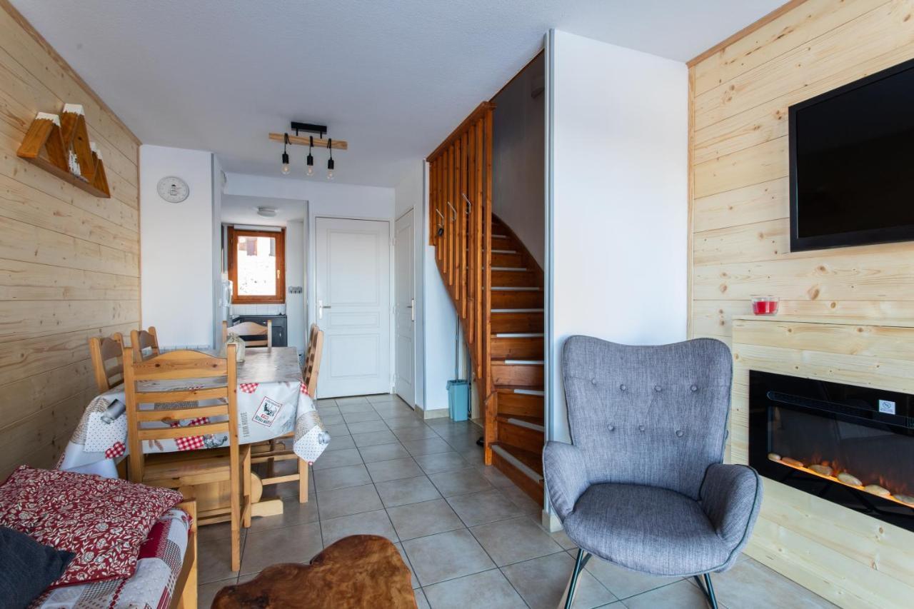 Cosy Cottage 1800 - Pied Des Pistes - Piscine, Sauna, Parking Privee Les Orres Eksteriør bilde
